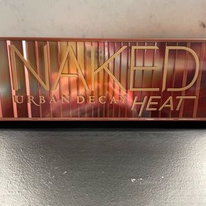 Urban Decay Naked Heat Palette